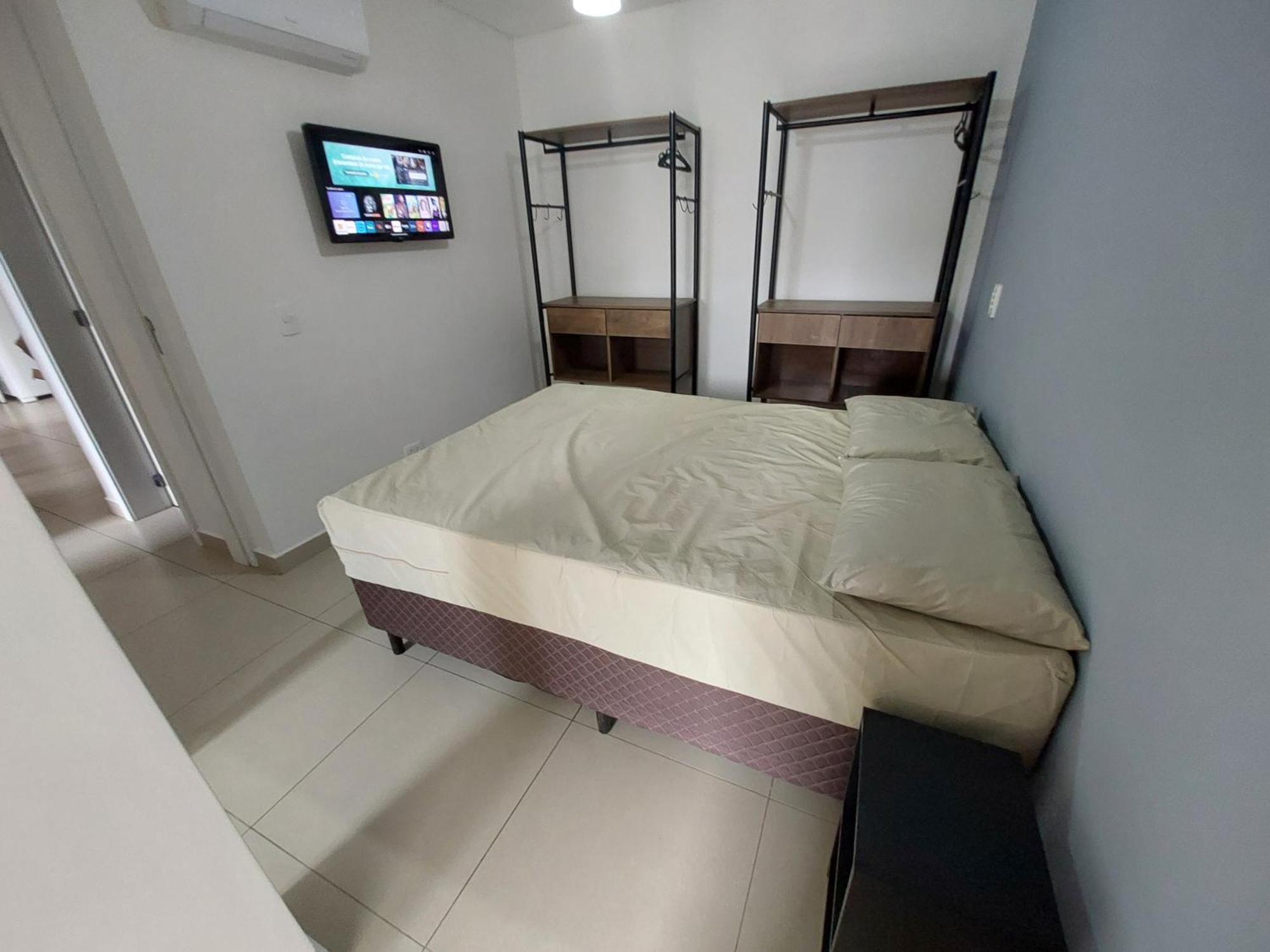 Apartamento Jathy - Centro, Varanda Gourmet, Ar Condicionado, Piscina E Wi-fi Ubatuba
